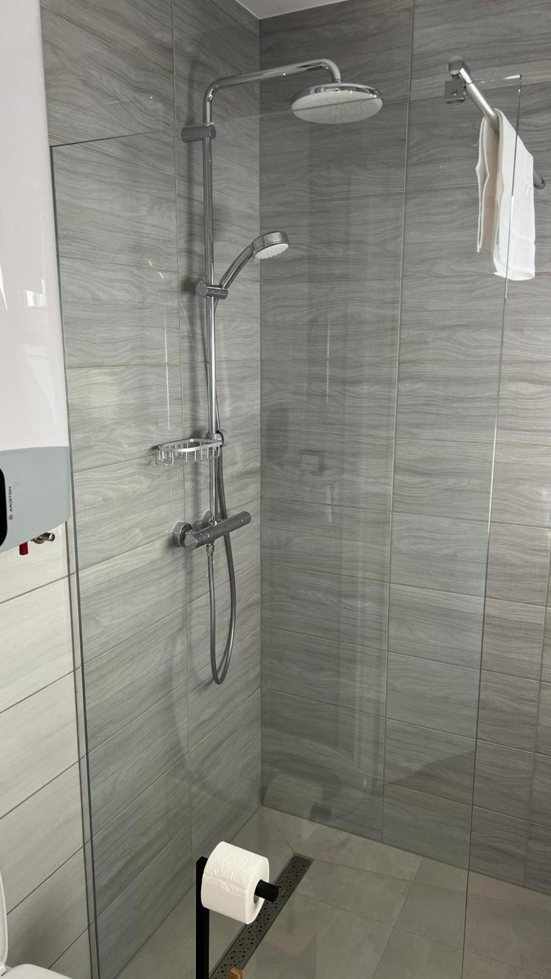 Grey House Apt Boszkowo Eksteriør billede