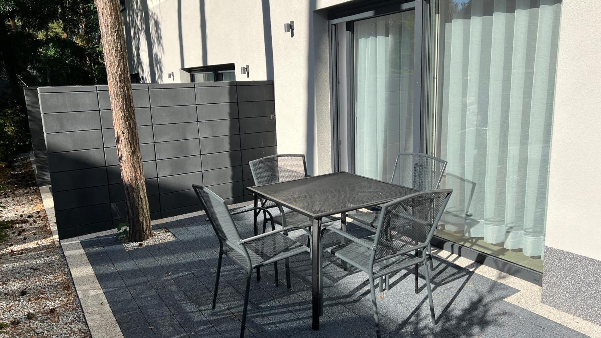 Grey House Apt Boszkowo Eksteriør billede